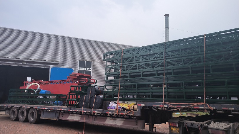 皮帶輸送機(jī)